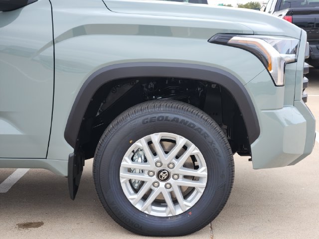 New 2026 Toyota Tundra SR5 AWD/4WD image 7