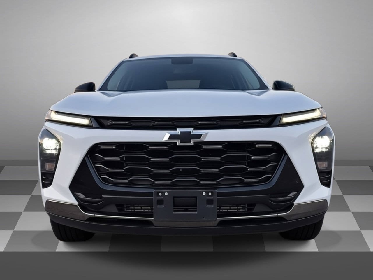Used 2025 Chevrolet Trax ACTIV w/ Driver Confidence Package FWD image 2