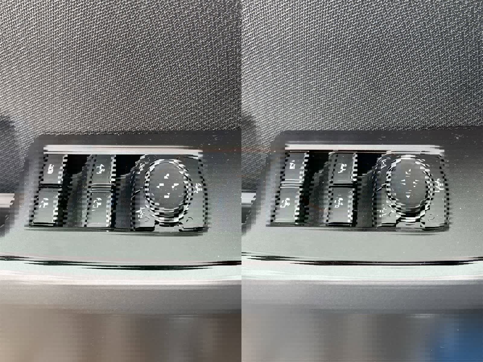 Used 2023 Ford F150 XLT w/ XTR Package image 17