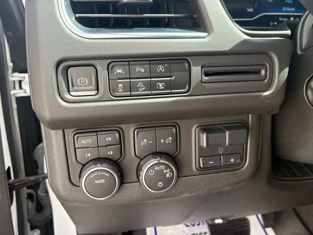 Used 2023 Chevrolet Tahoe Z71 w/ Luxury Package AWD/4WD image 25