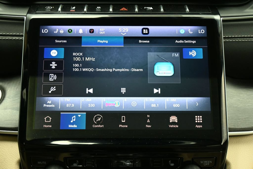 Used 2021 Jeep Grand Cherokee L Limited w/ Trailer Tow Group (B) AWD/4WD image 23