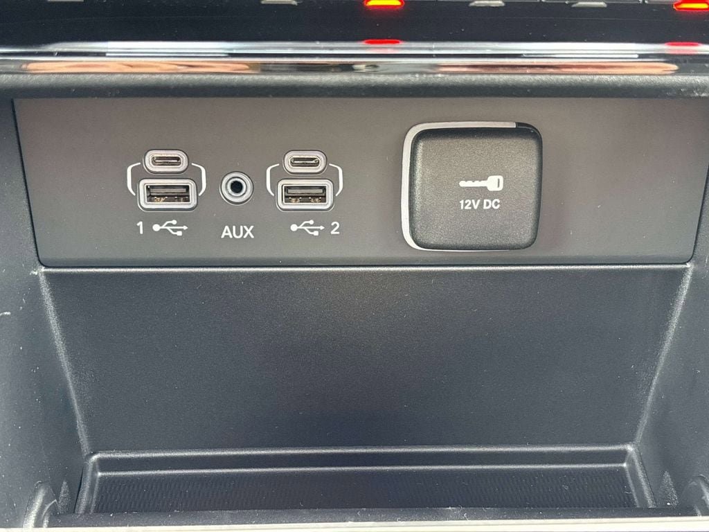 New 2025 Jeep Grand Cherokee Limited AWD/4WD image 14