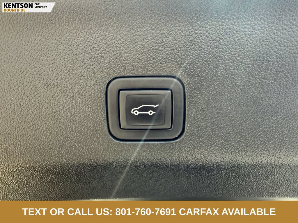 Used 2024 Cadillac Escalade Sport w/ LPO, ONYX Package AWD/4WD image 38