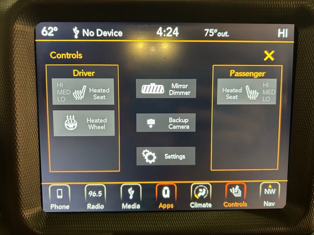 Used 2019 Jeep Wrangler Unlimited Sahara w/ Dual Top Group image 17