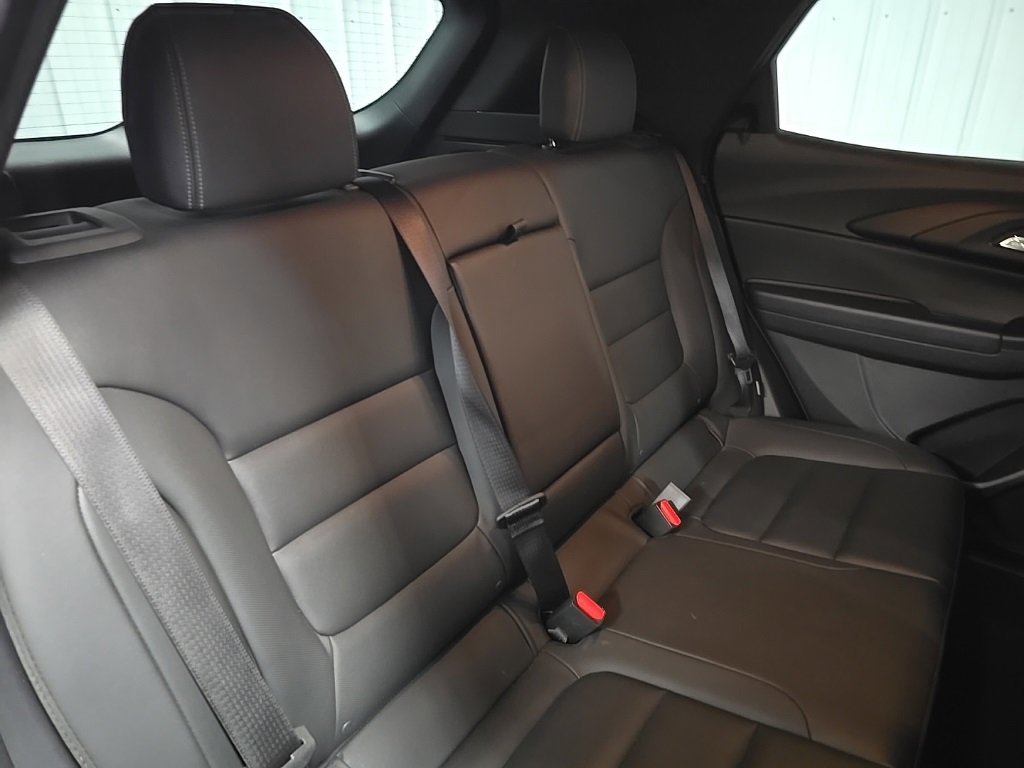 Used 2023 Chevrolet TrailBlazer ACTIV w/ Convenience Package image 16