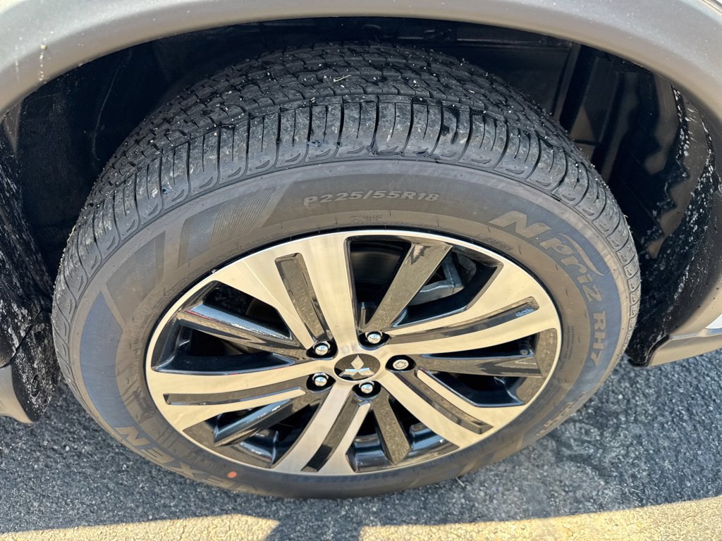 New 2027 Mitsubishi Outlander Sport SE FWD image 42
