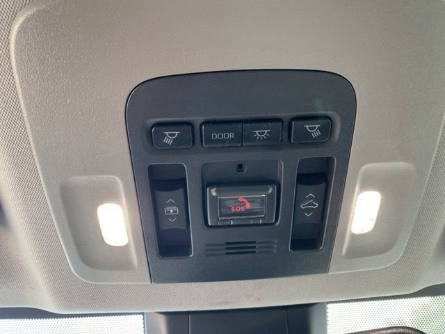 Used 2021 Toyota Camry XLE FWD image 15