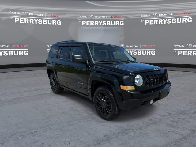 Used 2014 Jeep Patriot Sport AWD/4WD image 2