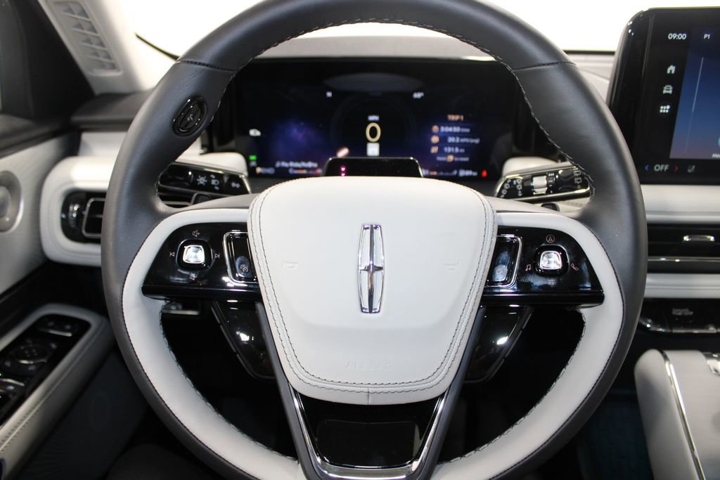 New 2026 Lincoln Aviator Reserve image 35