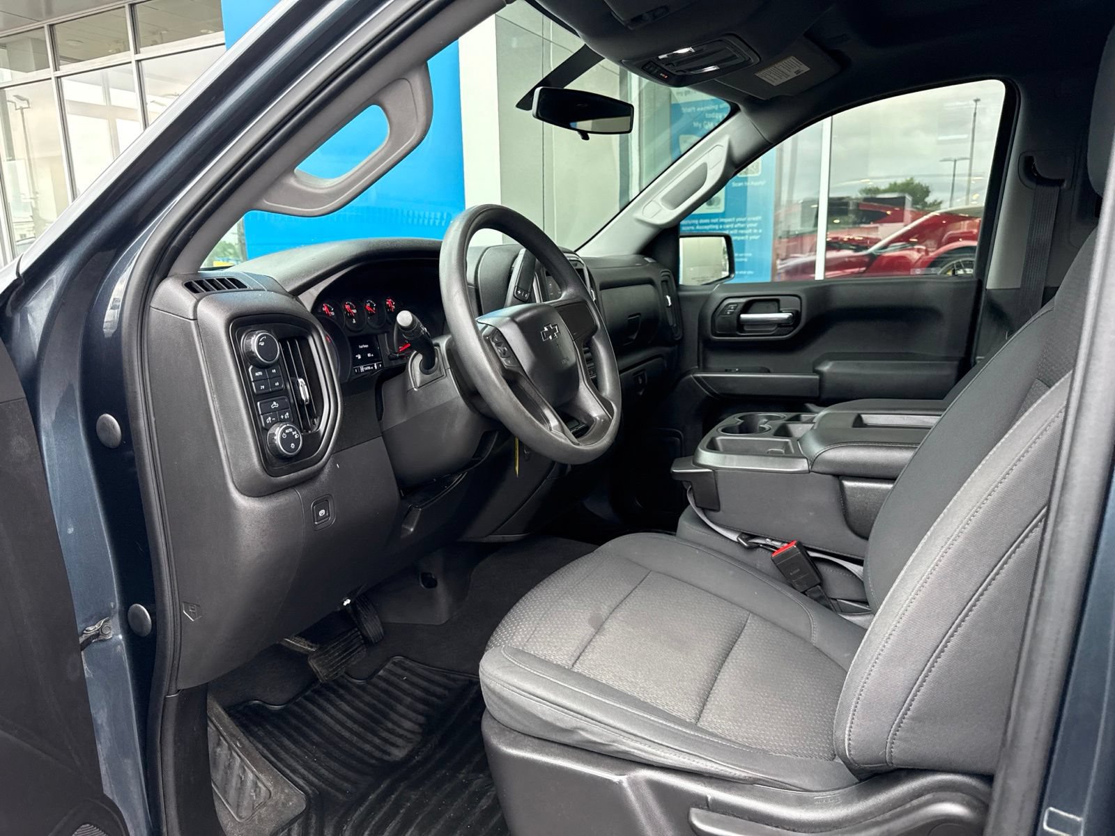 Used 2020 Chevrolet Silverado 1500 Custom Trail Boss w/ Custom Convenience Package AWD/4WD image 17