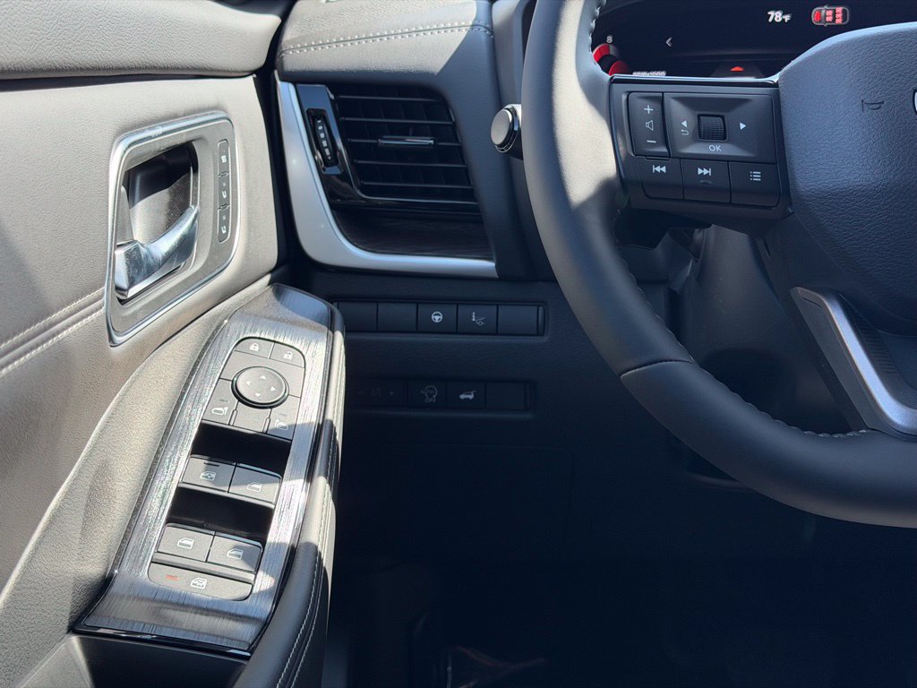 New 2026 Nissan Rogue Platinum w/ Platinum Premium Package AWD/4WD image 25