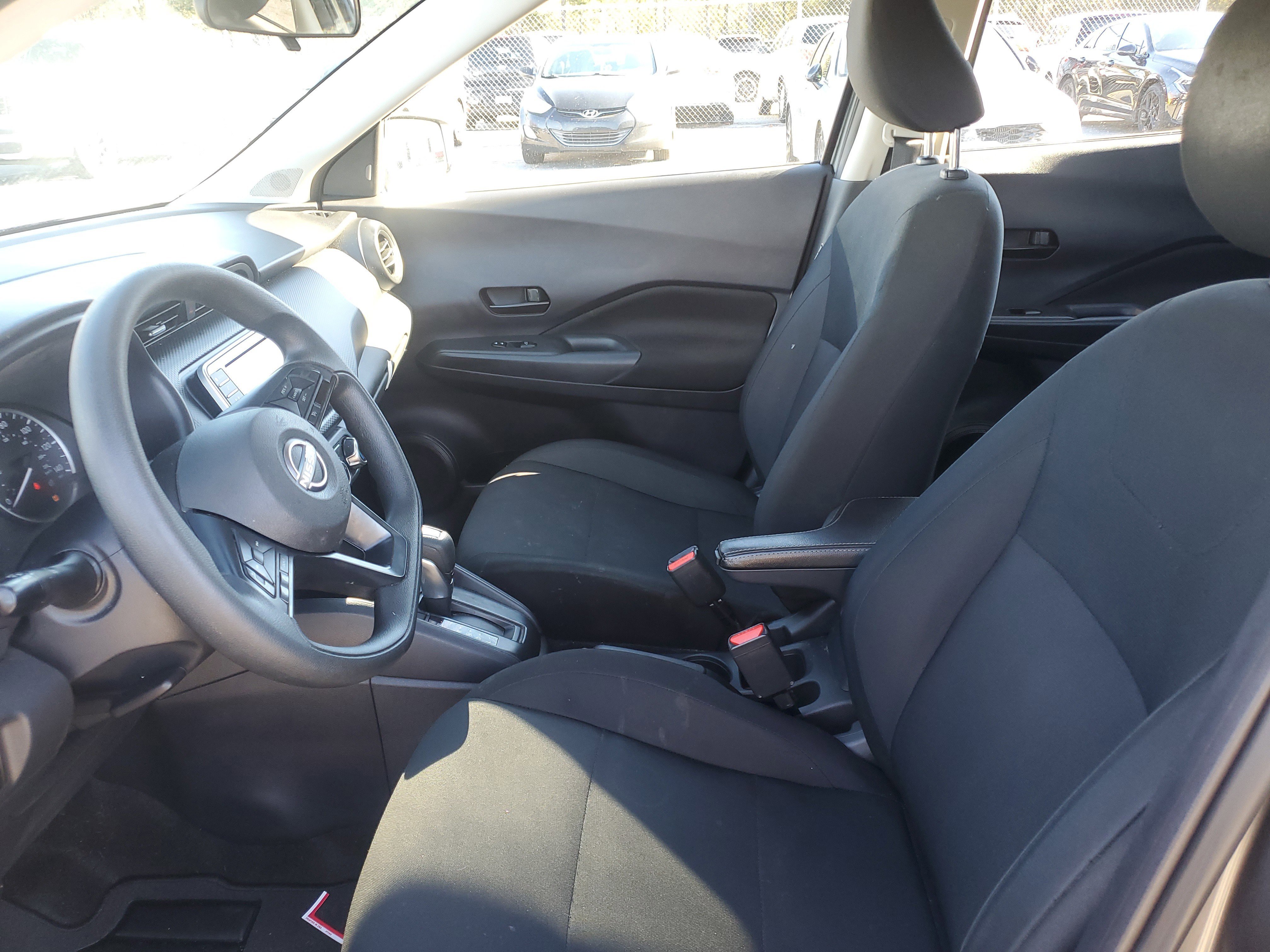 Used 2024 Nissan Kicks S image 17