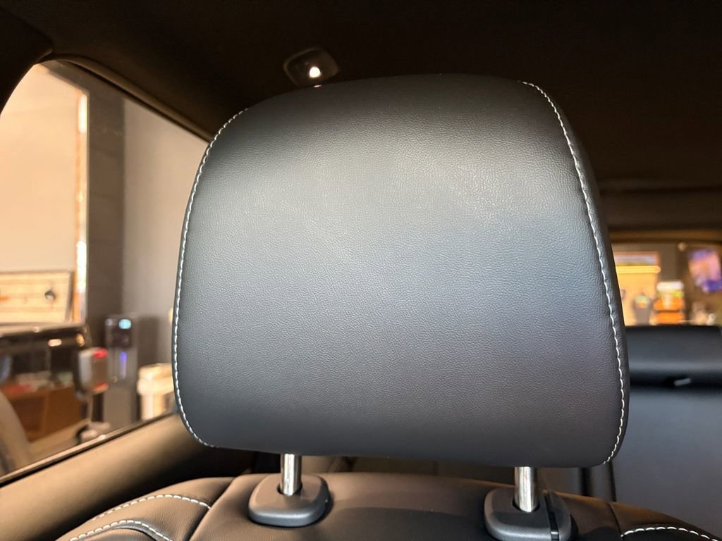 New 2026 Jeep Grand Cherokee Altitude RWD image 14