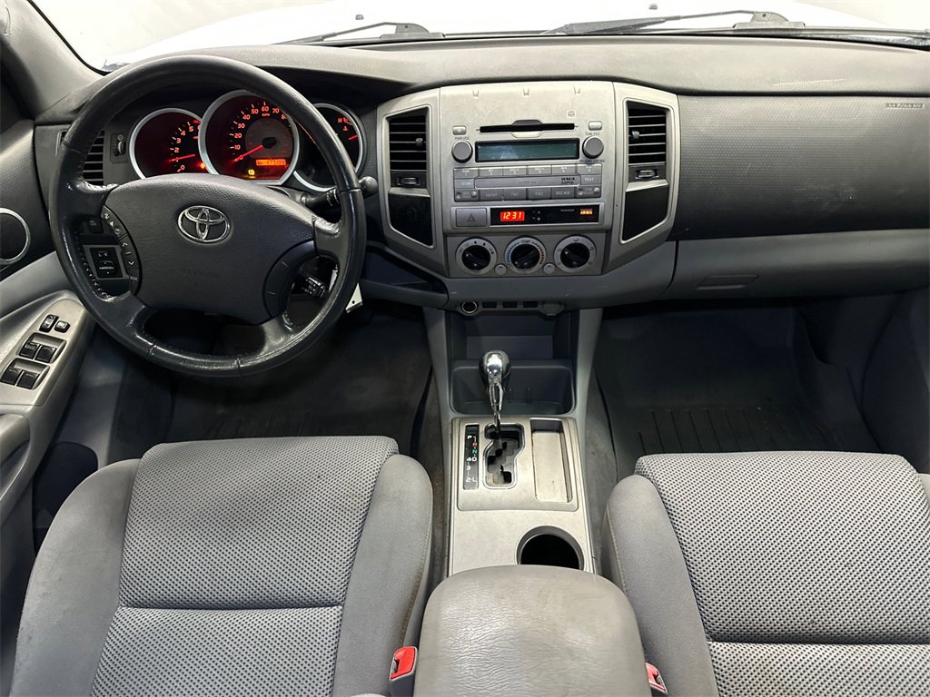 Used 2010 Toyota Tacoma PreRunner image 21