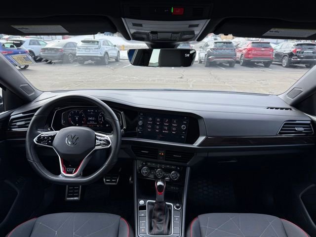 Used 2024 Volkswagen Jetta GLI 40th Anniversary Edition image 18