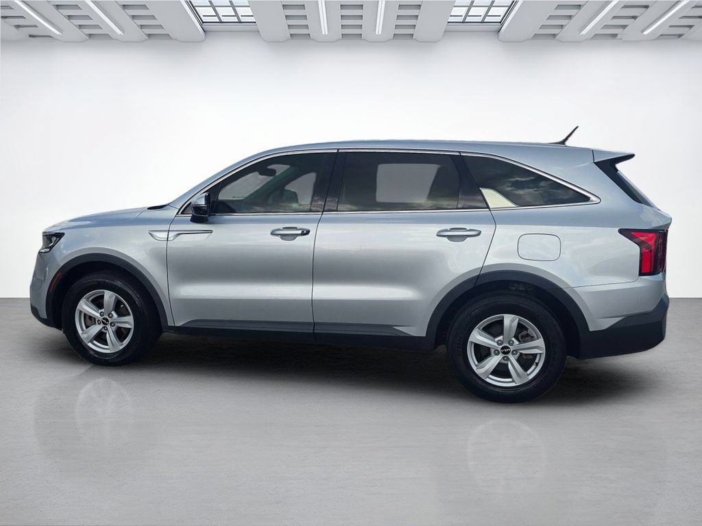 Used 2022 Kia Sorento LX FWD image 6