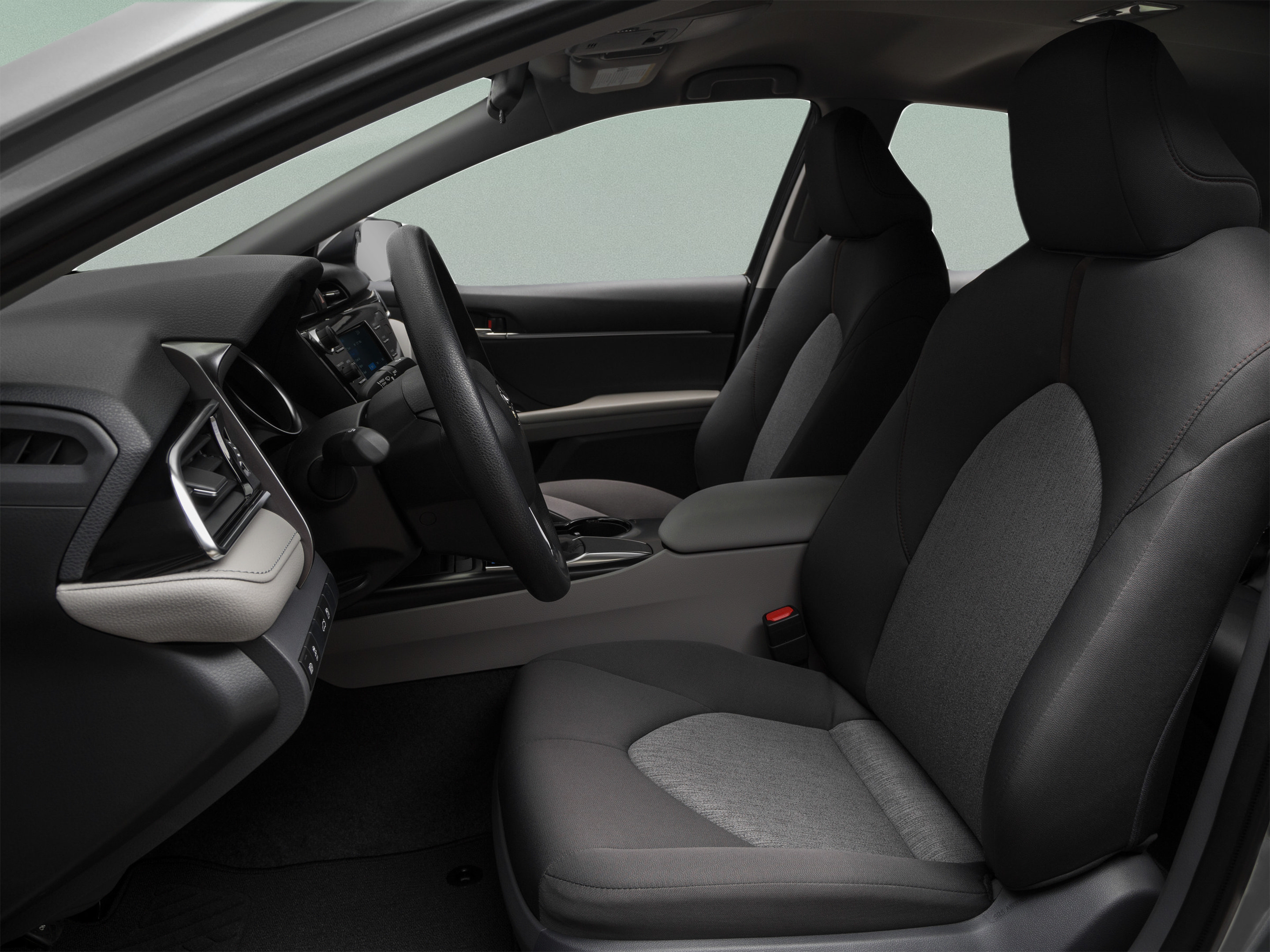 Used 2020 Toyota Camry LE w/ Convenience Package FWD image 17