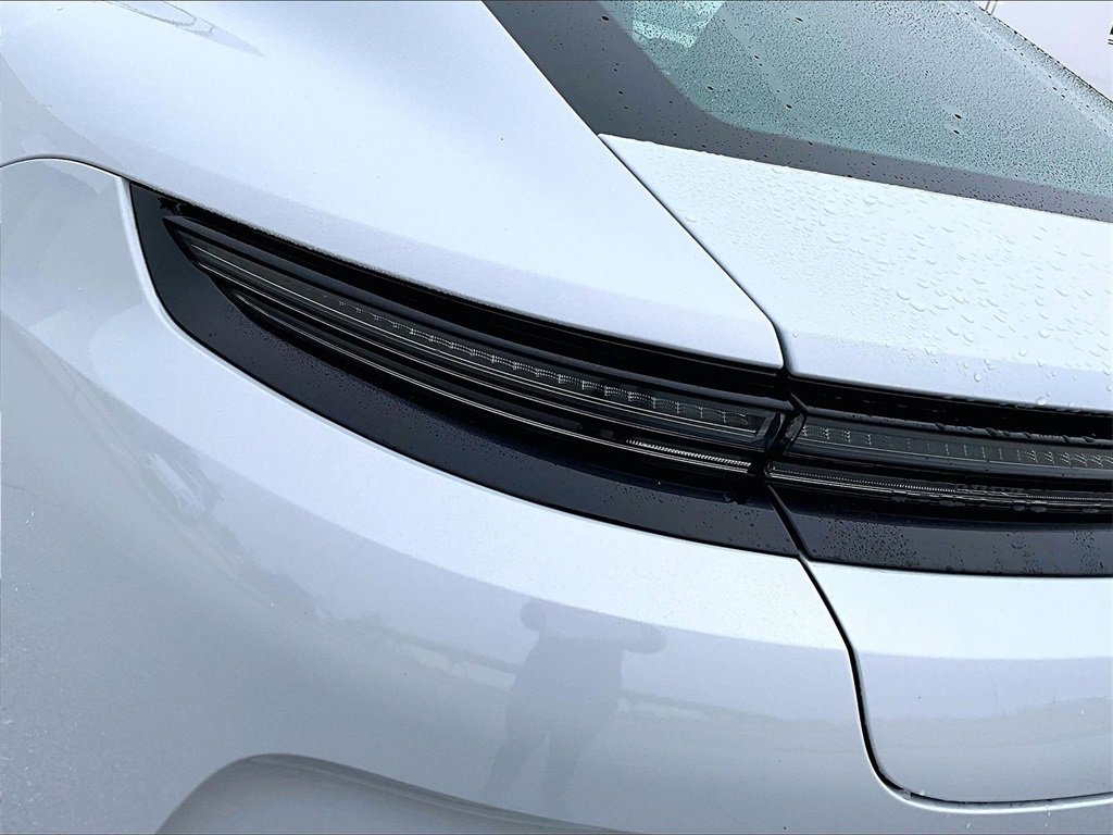 Used 2025 Porsche Panamera image 21