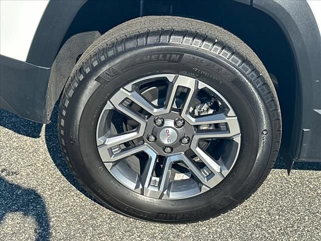 New 2026 GMC Terrain Elevation FWD image 15