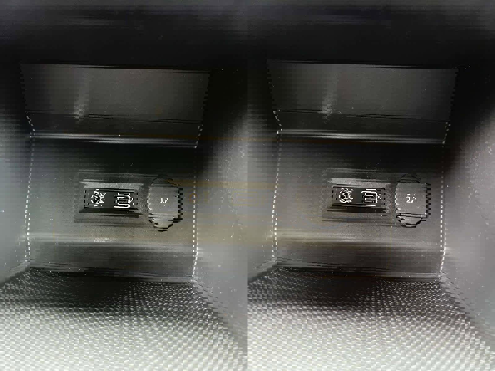 Used 2019 Volkswagen Atlas SE w/ Panoramic Sunroof Package image 23