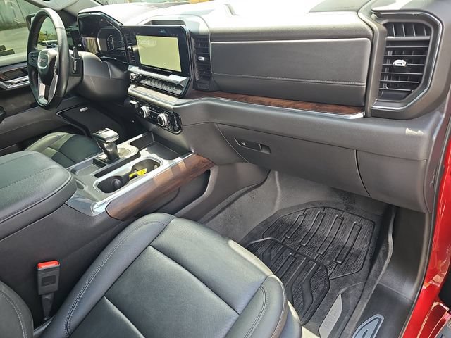Used 2024 GMC Sierra 1500 SLT w/ SLT Premium Plus Package AWD/4WD image 30