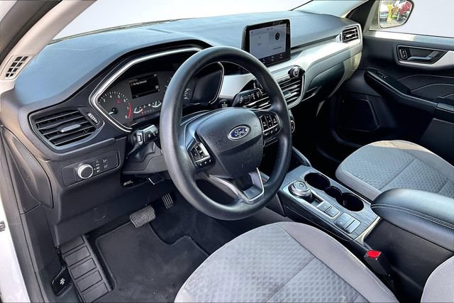 Used 2022 Ford Escape SE FWD image 17