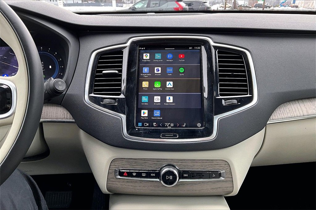 Used 2024 Volvo XC90 B5 Plus w/ Protection Package image 15
