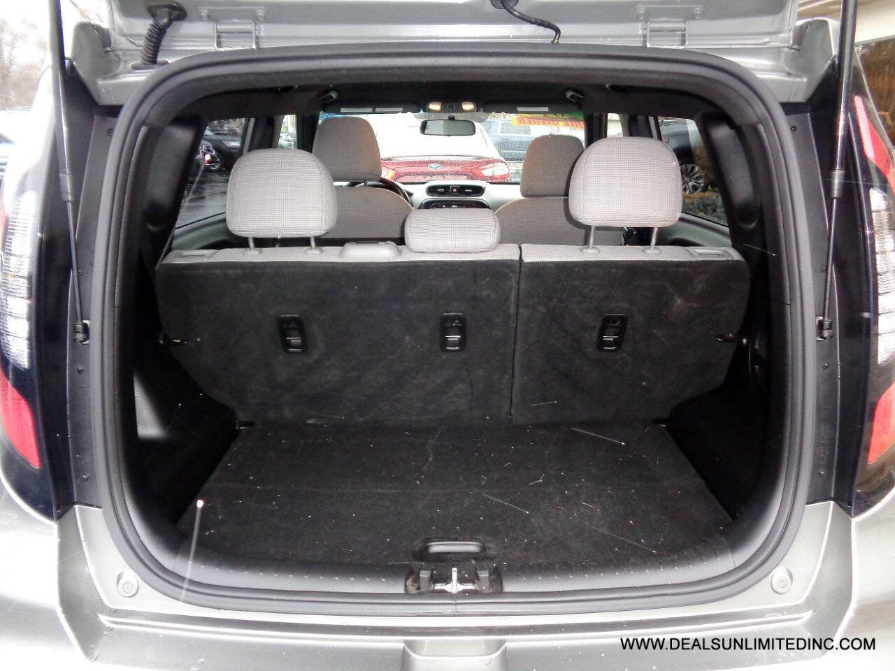 Used 2019 Kia Soul FWD image 15
