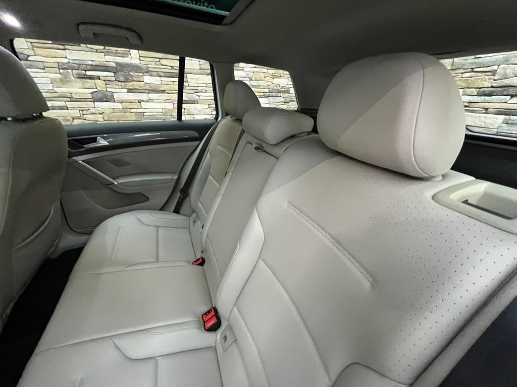 Used 2019 Volkswagen Golf Alltrack SE AWD/4WD image 59