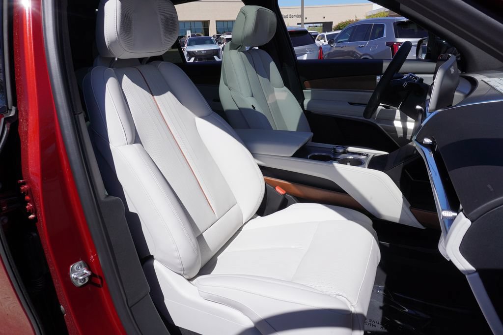 New 2026 Cadillac Vistiq Luxury AWD/4WD image 14