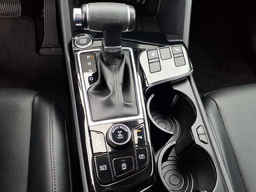 Used 2024 Kia Sportage EX AWD/4WD image 9