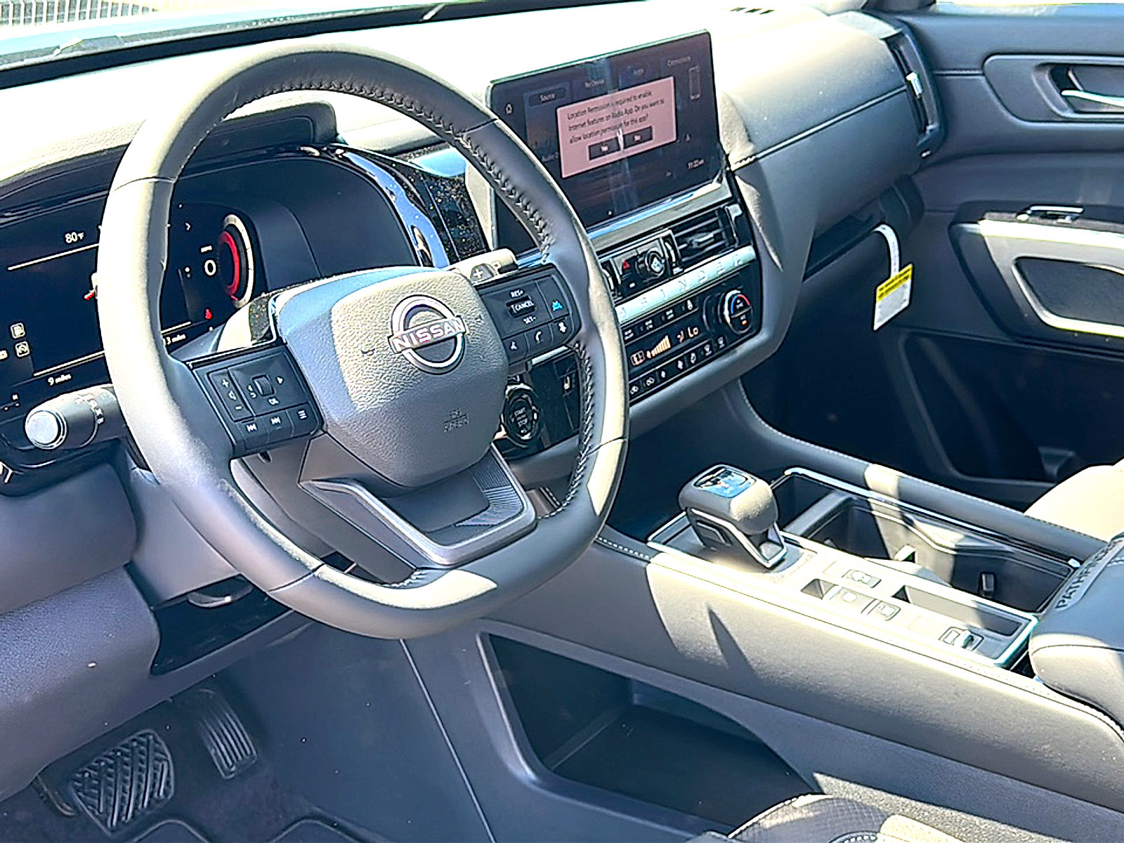 New 2026 Nissan Pathfinder SL w/ SL Premium Package FWD image 9