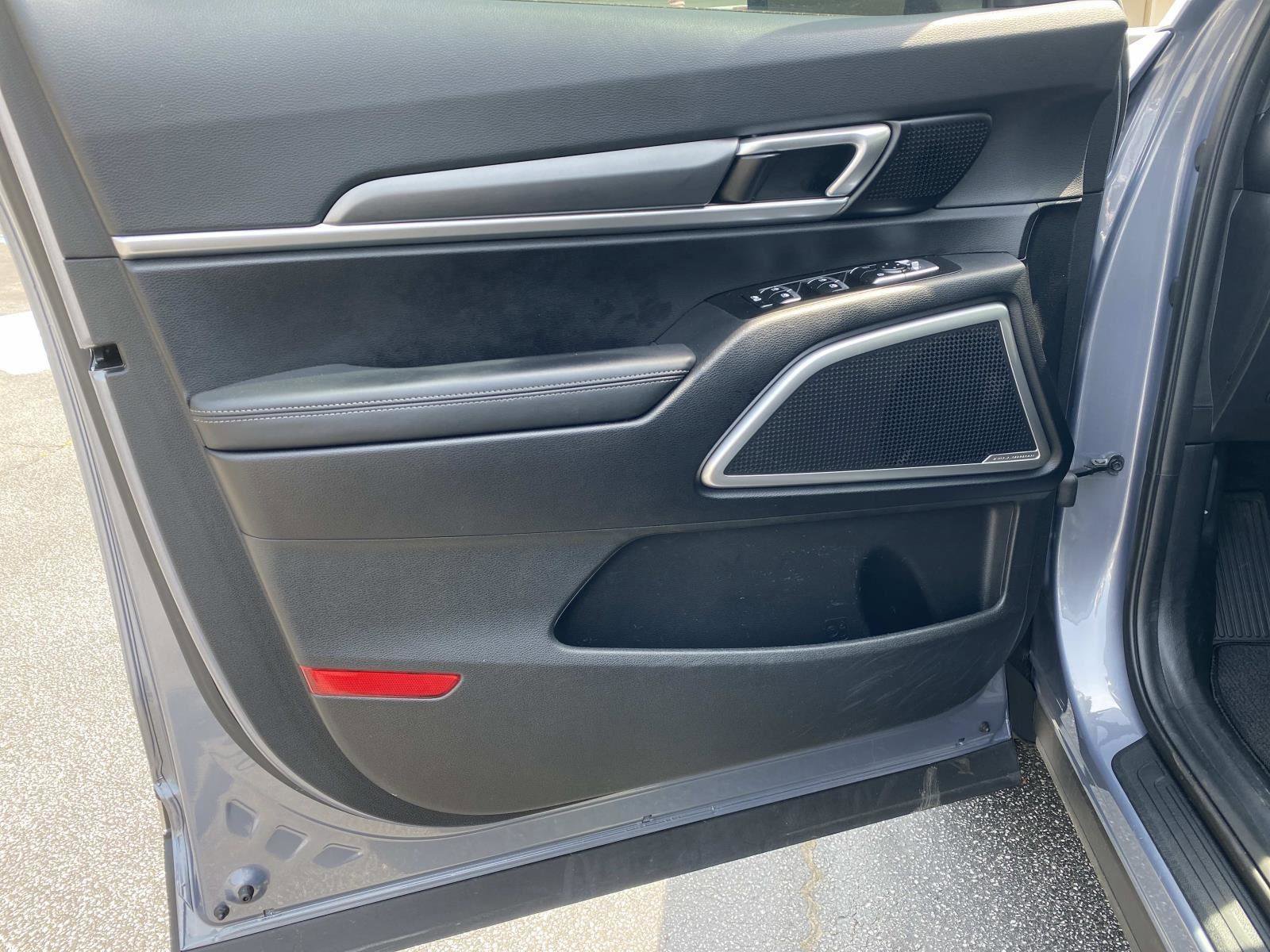 Used 2022 Kia Telluride S image 19