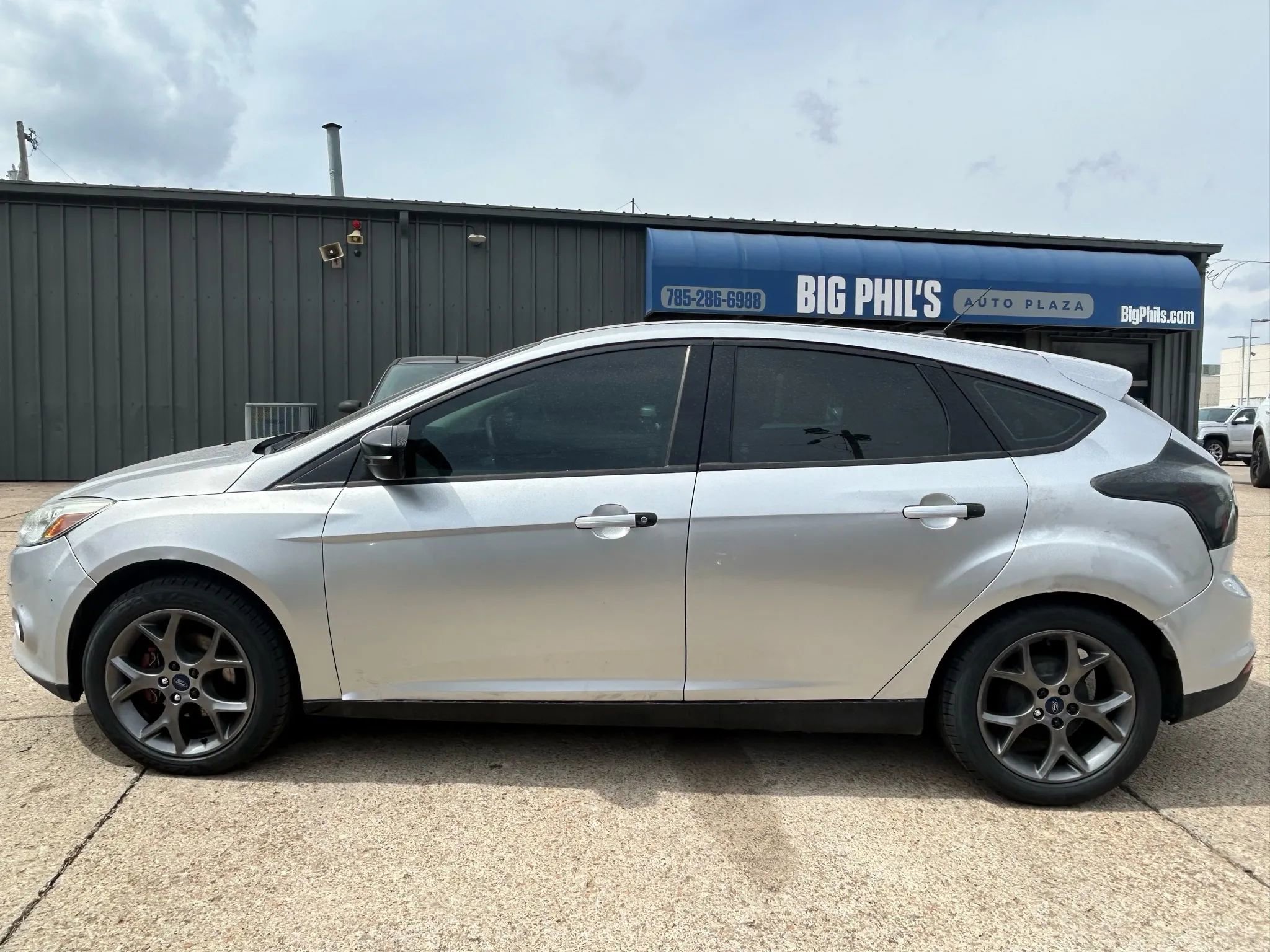 Used 2014 Ford Focus SE image 3