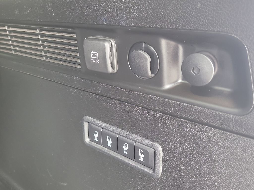 Used 2022 Jeep Wagoneer Series III w/ Flexible Seating Group RWD image 8