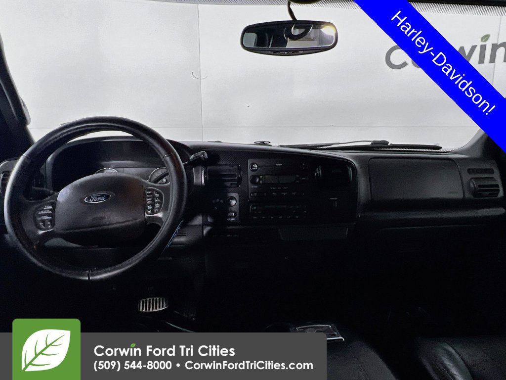 Used 2005 Ford F350 Harley-Davidson AWD/4WD image 6