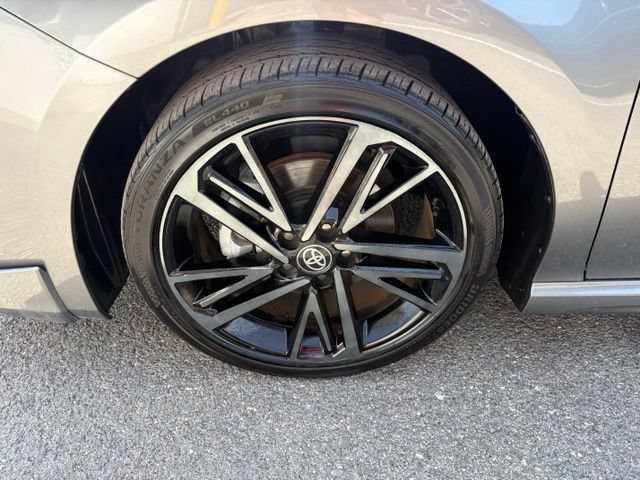 Used 2025 Toyota Camry XSE FWD image 13
