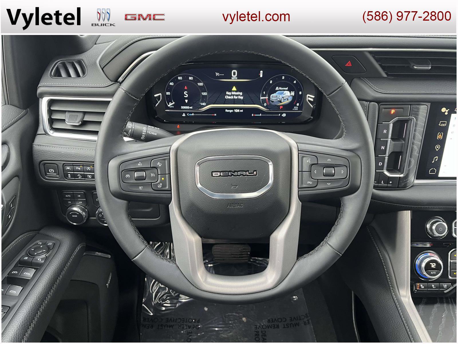 Used 2023 GMC Yukon Denali image 16