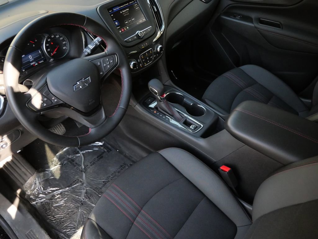 Used 2023 Chevrolet Equinox RS AWD/4WD image 11
