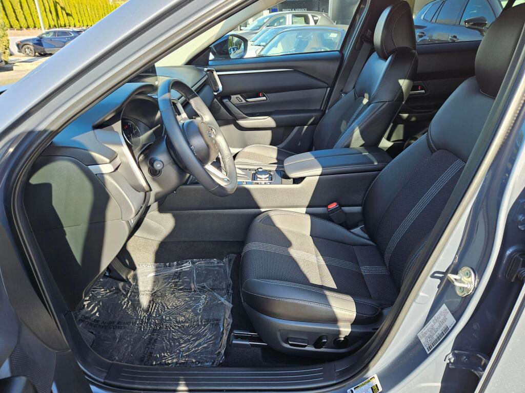 Certified 2025 MAZDA CX-50 2.5 Hybrid w/ Preferred Pkg image 13