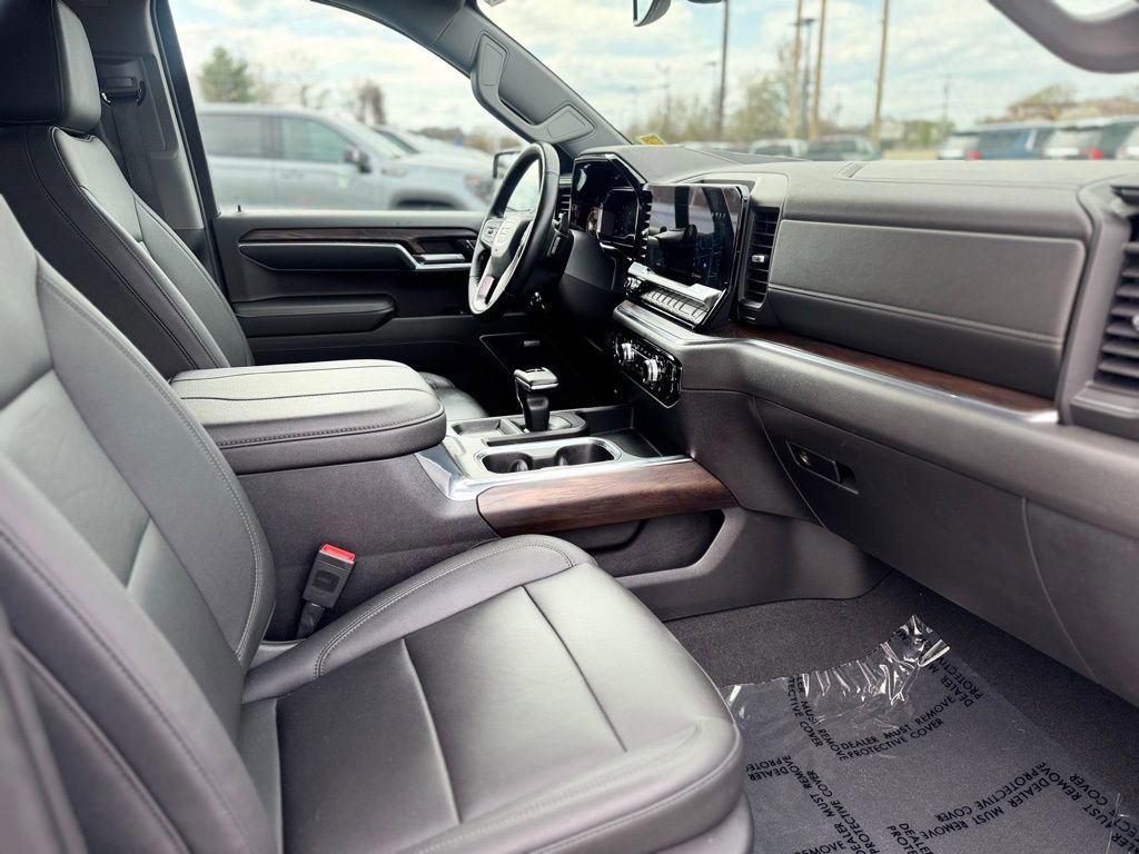 Used 2023 GMC Sierra 1500 SLT w/ SLT Premium Package image 10