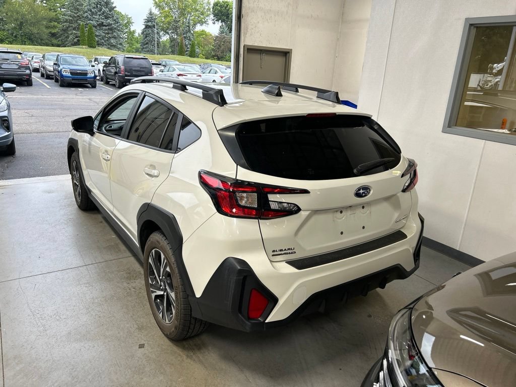 Used 2024 Subaru Crosstrek 2.0i Premium AWD/4WD image 7