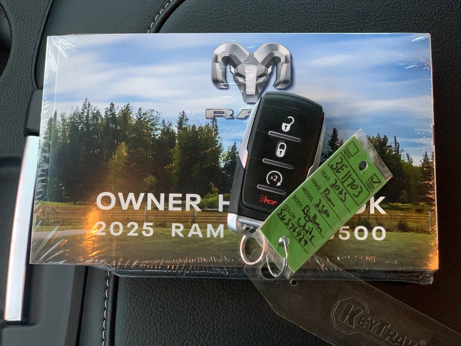 Used 2025 RAM 2500 Big Horn image 10