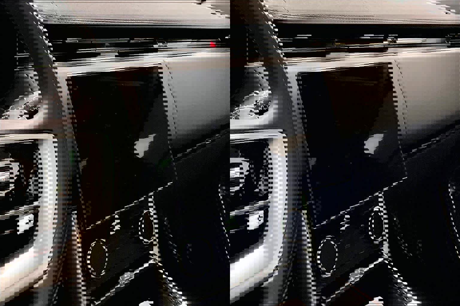 Used 2023 Land Rover Range Rover Long Wheelbase SE image 12