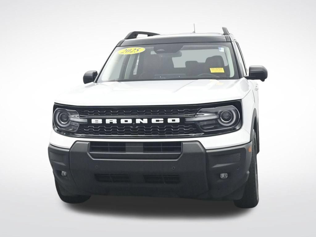 Certified 2025 Ford Bronco Sport Heritage AWD/4WD image 2