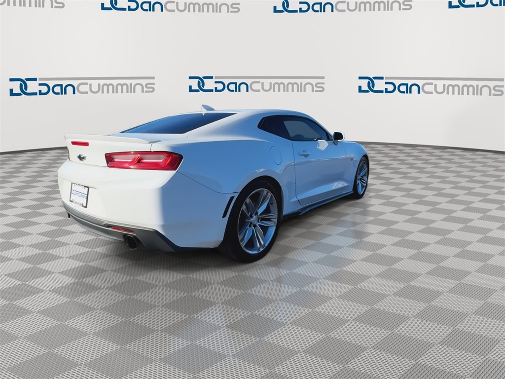 Used 2017 Chevrolet Camaro LT w/ RS Package image 8