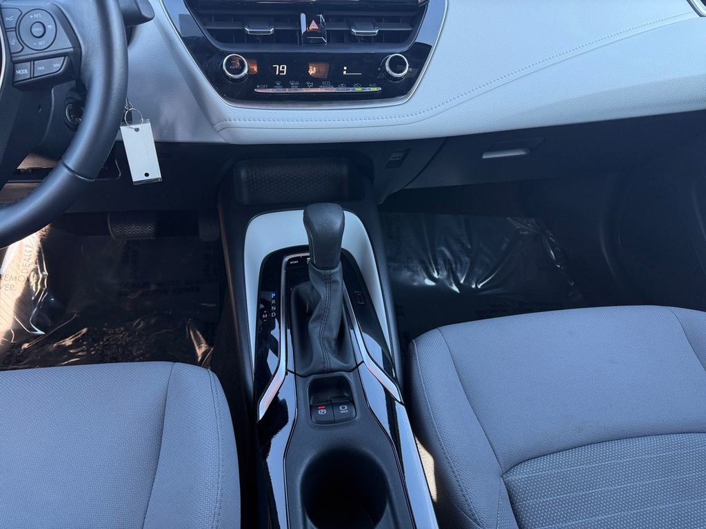 Used 2021 Toyota Corolla SE w/ Carpet Mat Package (TMS) image 11