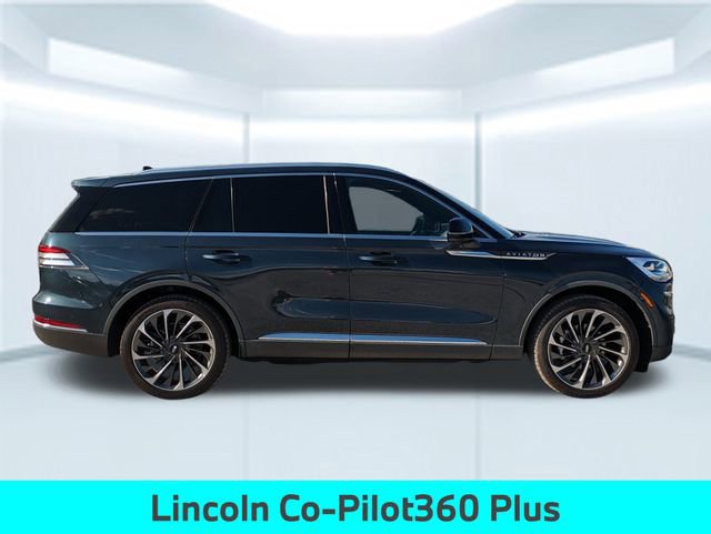 Used 2021 Lincoln Aviator Reserve w/ Equipment Group 202A image 8