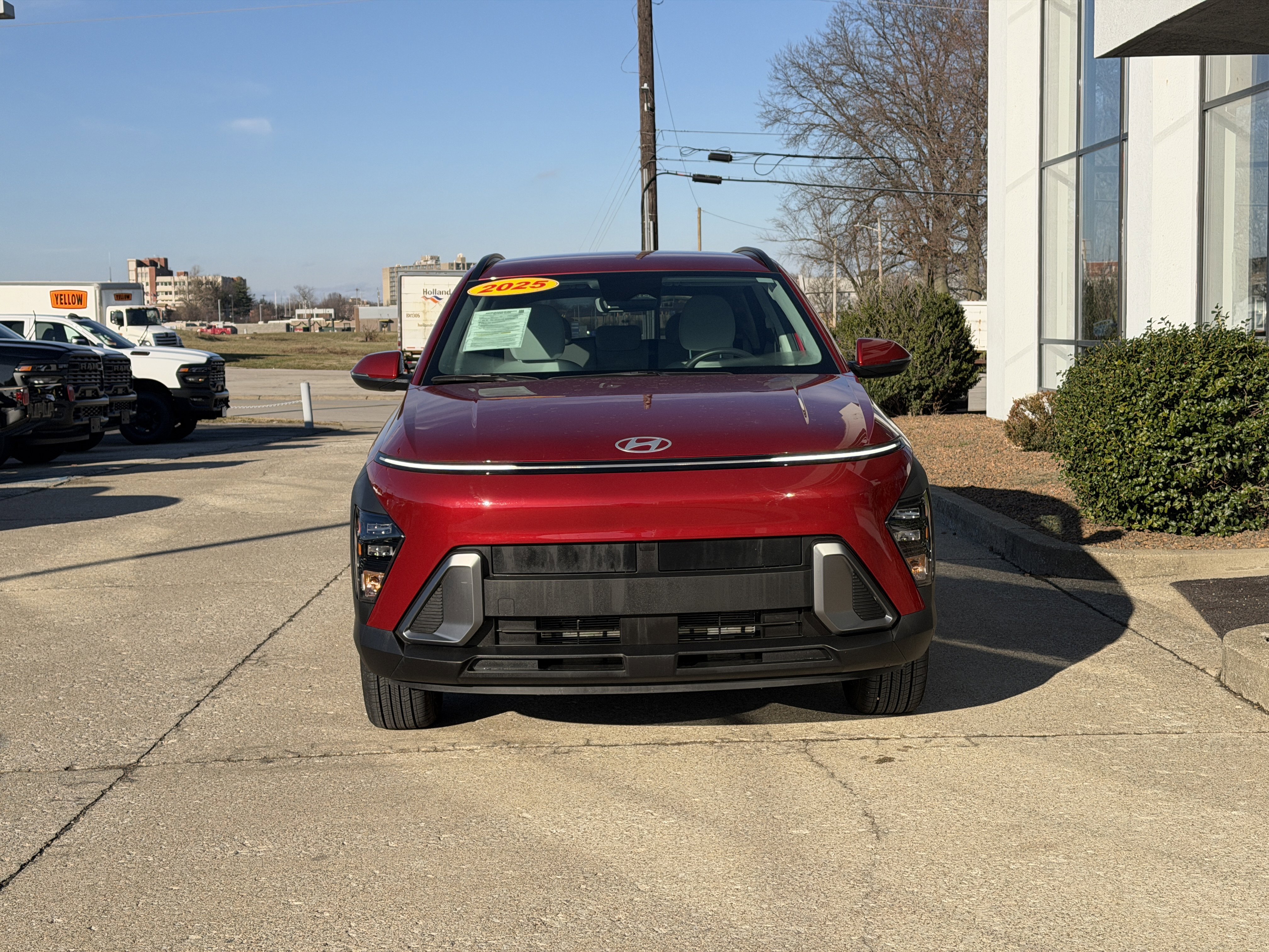 Certified 2025 Hyundai Kona SEL image 13