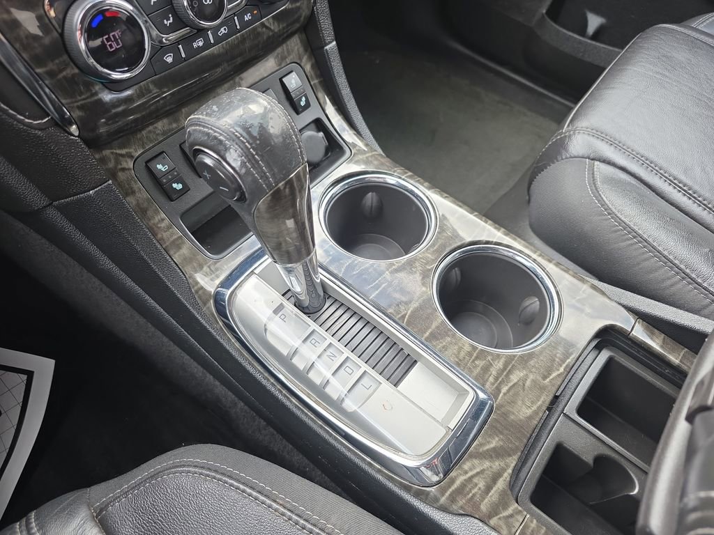 Used 2014 Buick Enclave Leather w/ LPO, Cargo Convenience Pkg image 24